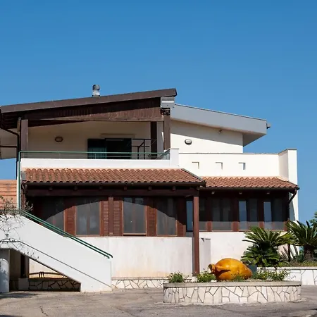 Pensionat Intini - “la Terrazza” Casa Vacanze 3*